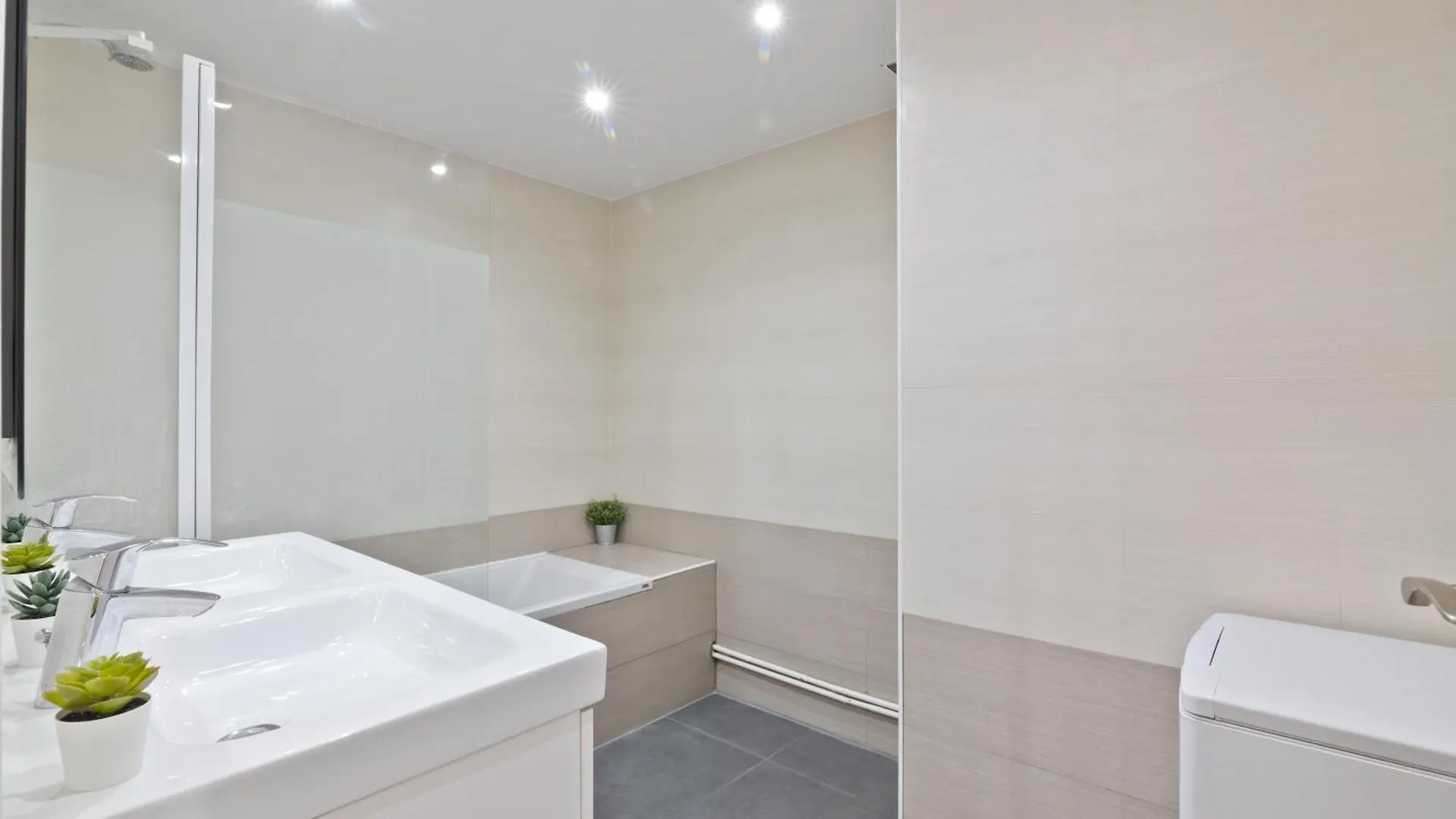 Heart Of Paris - 3Br - 8P - Tour Eiffel 7 Free Netflix Apartamento
